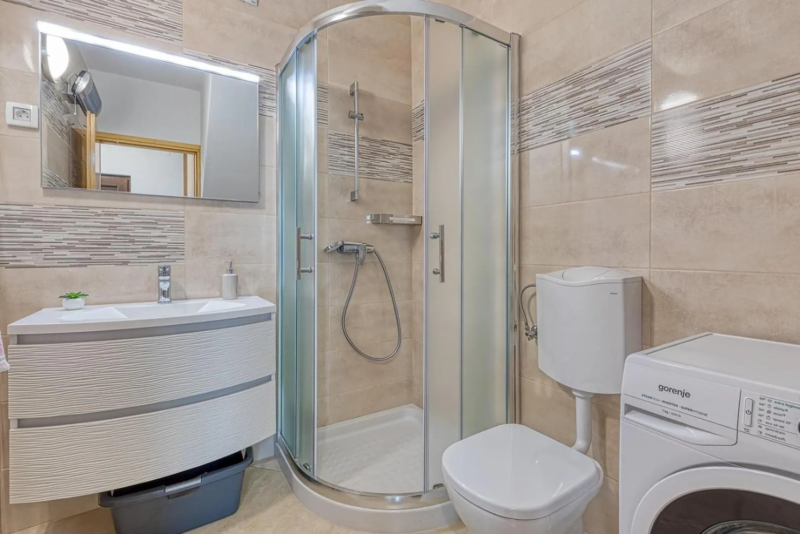 Casa Martina With Whirlpool Villa Barban Holiday home